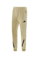 Kit treino Adidas  ( Capucho)