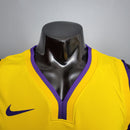 Los Angeles Lakers ( Bryant )