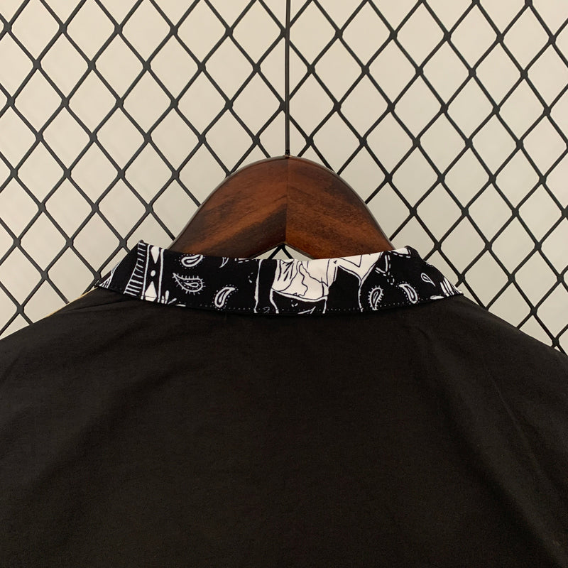 Agasalho Arsenal impermeável reversível