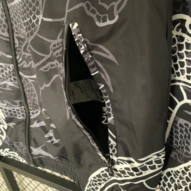 Agasalho Real Madrid impermeável reversível